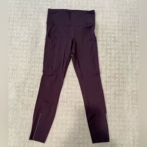 Plum Fast and Free Lululemon Tight AND Navy Capri Length lululemon legging.